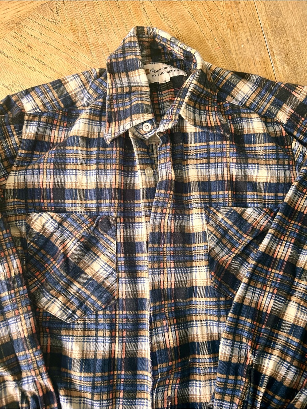 Vintage Highlander Flannel by Bud Berma Blue Tan Plaid Shirt Size S Small